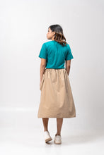 Load image into Gallery viewer, Jade Green Sun Plain Women&#39;s T-Shirt
